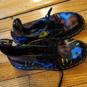 MADE IN ENGLAND, RARE Youth Vintg Dr Mart youth size 1uk 2us? Like new! See Pics